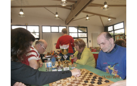 Tournoi d' Aillant 144 Cases